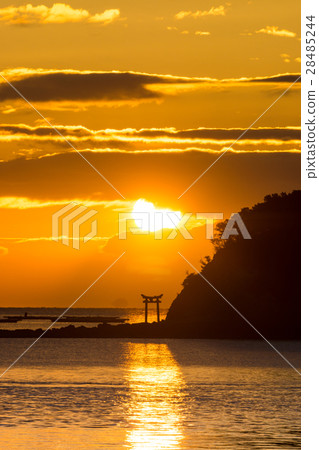 Sunrise from the torii gate 28485244