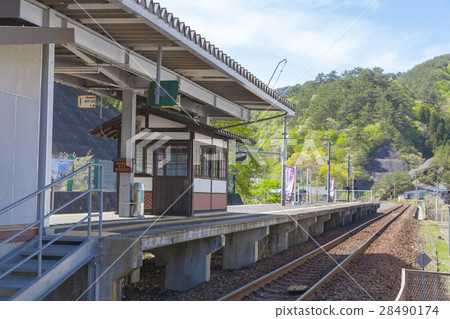 Sanriku Railway North Rias Campanella Tanohata Station (Iwate Prefecture Tanohata Village) 28490174