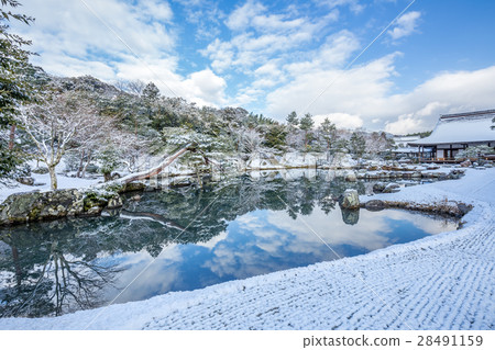 Winter Tenryu-ji Temple 28491159