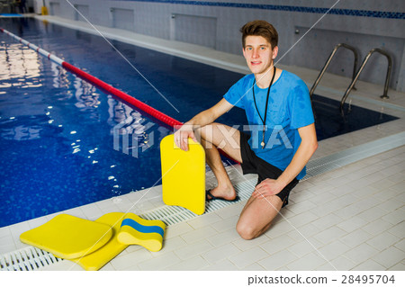 man swimming instructor man swimming instructor 28495704