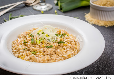 Risotto with leek Risotto with leek 28512189