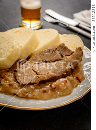 Dumpling cabbage pork Dumpling cabbage pork 28512218