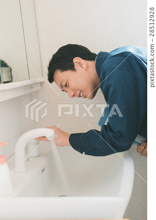 person, gents, male 28512928