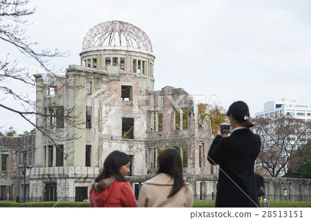 廣島和平紀念公園A-Bomb Dome旅遊女性 28513151