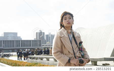 Hiroshima Peace Memorial Park Atomic Bomb Died Memorial Monument Tourism Women 28513201