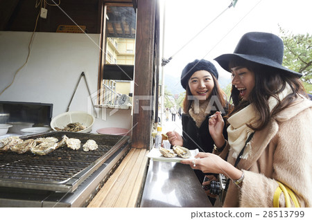 Miyajima grilled oyster women's journey 28513799