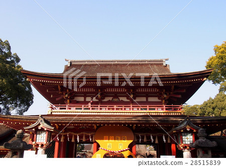 The floor gate of Dazaifu Tenman-gu Shrine 28515839