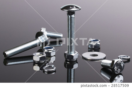 Set of metal parts 28517509