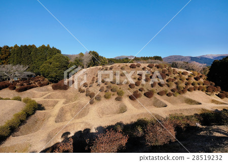[National Historic Site, 100 Famous Castles in Japan] Yamanaka Castle Shoji Moat 28519232