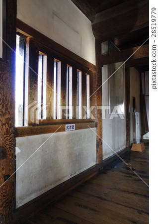 Shinshu national treasure Matsumoto Castle's internal martial arts window / vertical lattice window Vertical bird's-eye view 28519779