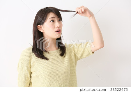 Split hair Split hair 28522473