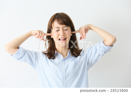 Noisy Noise 28523800