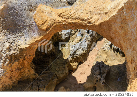 Rock formations (natural arch). 28524855