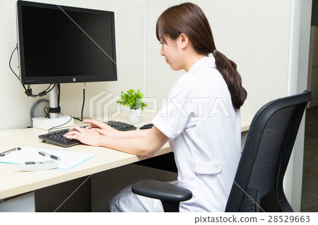 一名護士女士 28529663