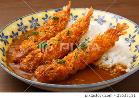 Fried shrimp curry 28535151