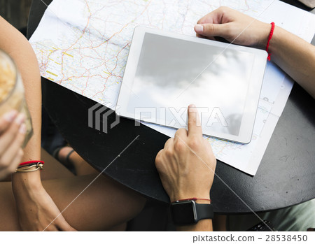 Couple traveling together wanderlust trip Couple traveling together wanderlust trip 28538450