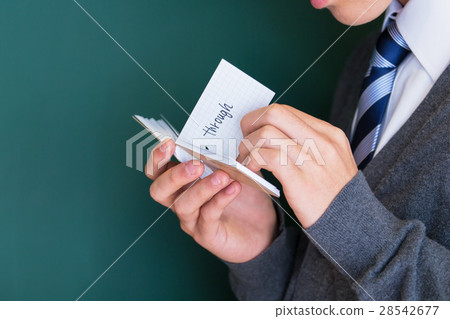 Students to study 28542677