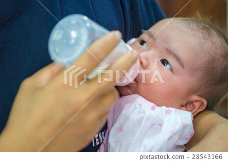 little newborn baby little newborn baby 28543166