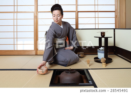 Tea ceremony 28545491