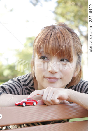 Minicarrers and ladies 28546400