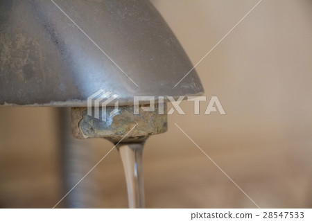 Water leaking out of faucet 28547533