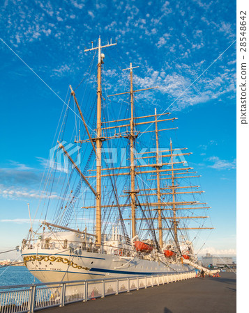 Nippon Maru Nippon Maru 28548642