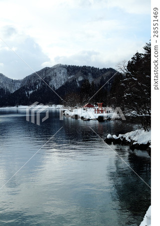 Tazawako in the heavy winter Ogajishi Shrine 28551469