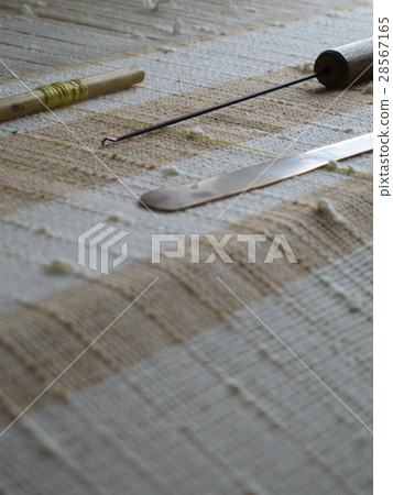Weaving thread and weed thread through weavering work 28567165