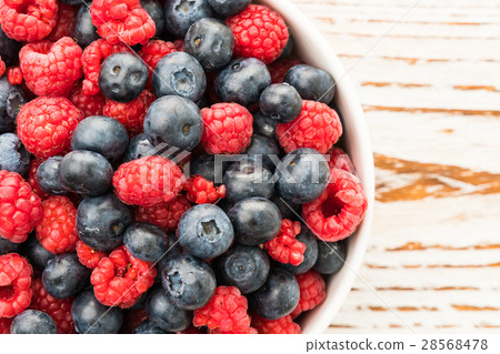 Blueberry and Rasberry fruit 28568478