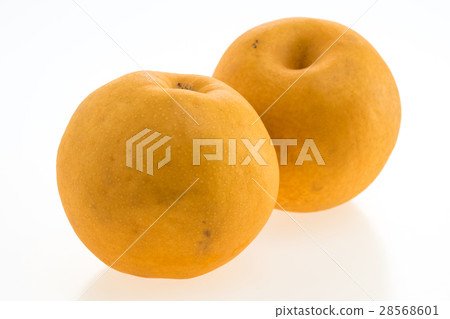 Chinese pear fruit 28568601