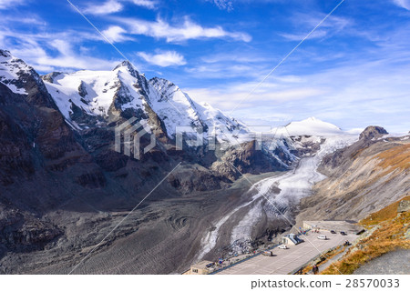 View of Franz Josefs Hohe Glacier 28570033