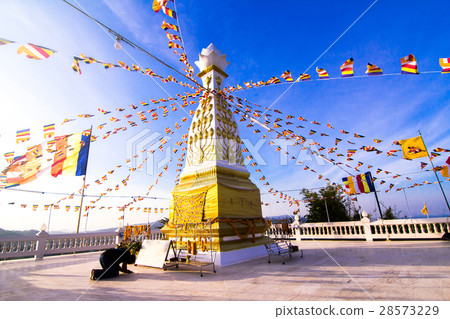Pagoda, Wat kaosanamchai, Huahin, Thailand 28573229
