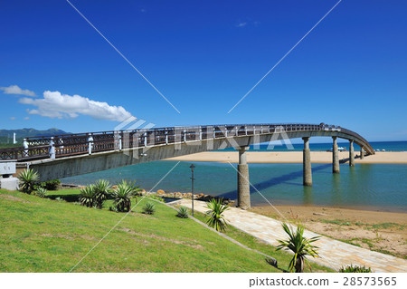 Bridge fulong beach 28573565