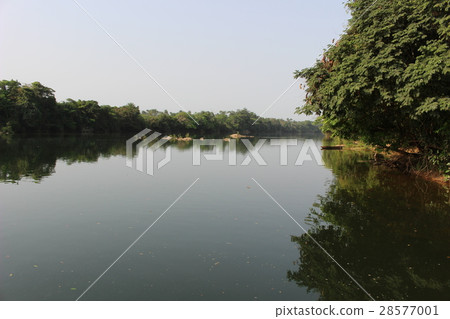 Located in the northern part of the Republic of Sierra Leone, Located in the northern part of the Republic of Sierra Leone, 28577001