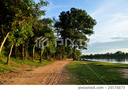 皇家浴池 28578873