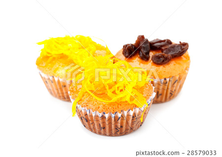 cupcake with topping 28579033