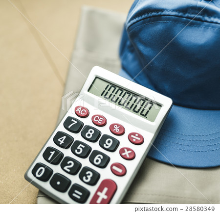 一個計算器 28580349