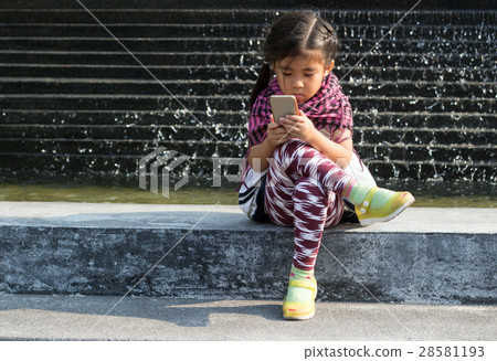 generation z use addict mobile phone generation z use addict mobile phone 28581193