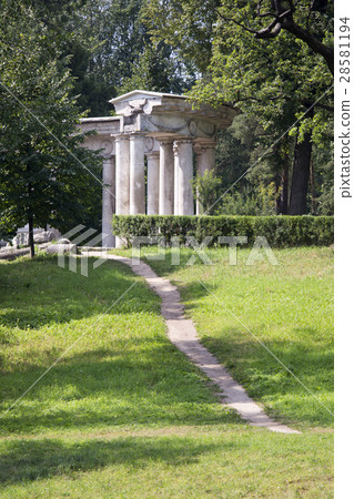 Russia. Pavlovsk. Pavilion18 century in the park 28581194