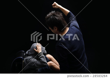 虐待兒童形象 28583264