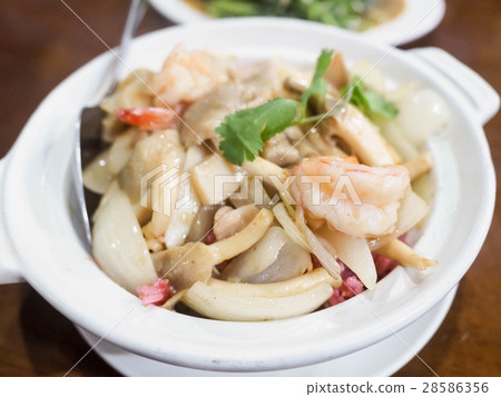 沙煲海鮮飯 沙煲海鮮飯 28586356