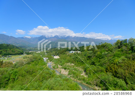 長野中央阿爾卑斯山和伊那谷鄉村風光 28586968