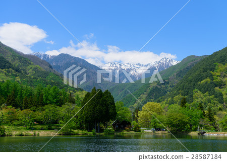 Nagano Komagane Highland Central Alps and Komagome Pond Nagano Komagane Highland Central Alps and Komagome Pond 28587184