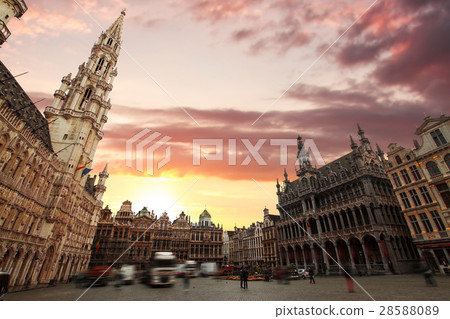 Grand Place 28588089