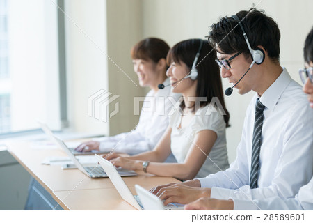 Call center operator business image 28589601