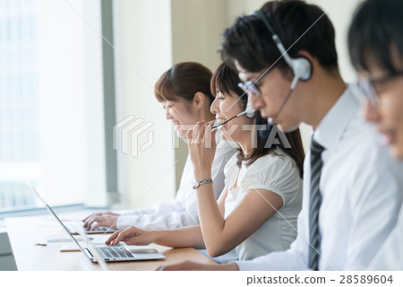 Call center operator business image 28589604