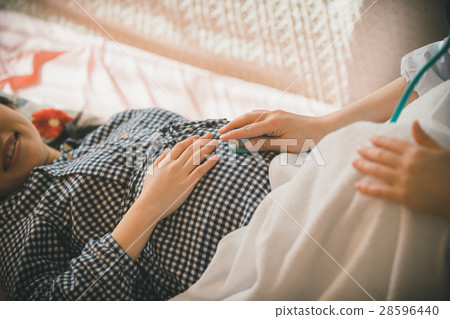 Childbearing, stethoscope, senior 28596440