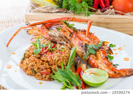 Asian fried rice nasi goreng with chicken, prawns 28599274