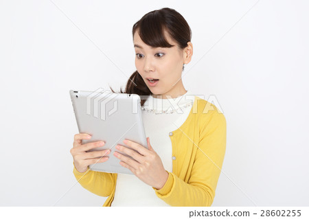 A woman watching the eye pad A woman watching the eye pad 28602255