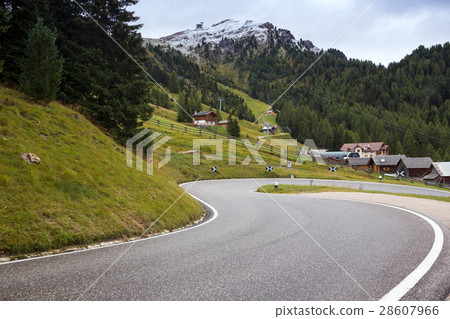 Mountain road Mountain road 28607966